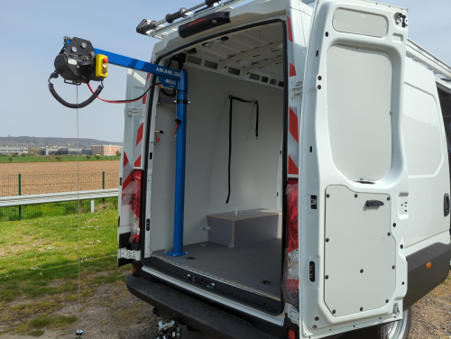 STARTER ARKANE 250 EL GRU CON VERRICELLO ELETTRICO 12V 250KG FISSA CAVO SINTETICO