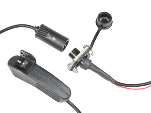 COME UP PRESA PER TELECOMANDO 881305