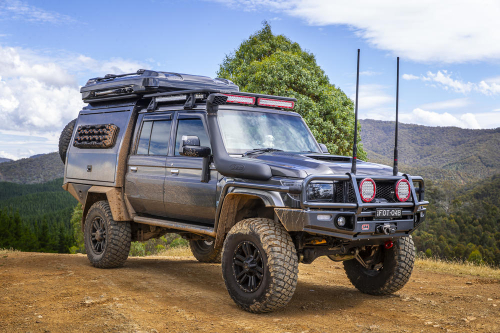ARB TENDA DA TETTO ALTITUDE ELETTRICA GUSCIO RIGIDO