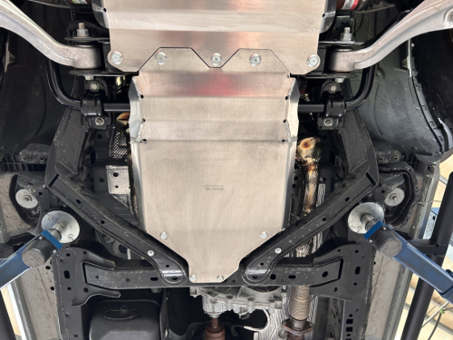 PROTEZIONE SOTTOSCOCCA CAMBIO FORD BRONCO DAL 2021 IN POI 4 PORTE