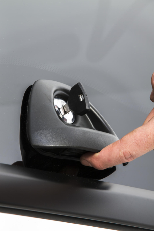 ARB HARD TOP ASCENT PER MITSUBISHI L200 DOPPIA CABINA DAL 2015 IN POI