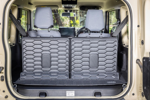 ARB TAPPETINO PER BAULE POSTERIORE SUZUKI JIMNY PASSO CORTO DAL 2018 IN POI