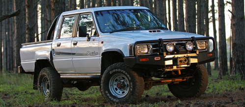 ARB PARAURTI HILUX 84 - 88 PONTI RIGIDI