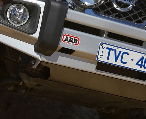 ARB PARAURTI SAHARA BAR NISSAN D40 2010  -  VERS. SPAGNA USO AGONISTICO