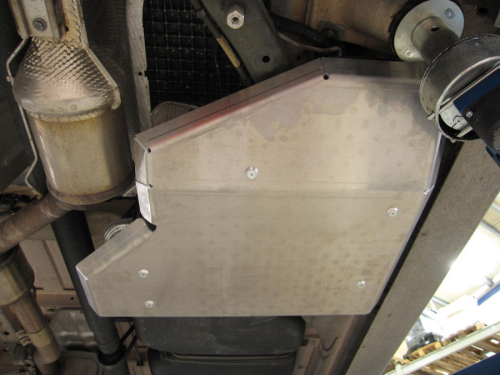 PROTEZIONE SOTTOSCOCCA SERBATOIO BLUETEC VW CRAFTER DAL 2017 IN POI