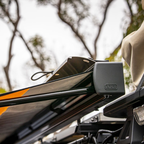 ARB TENDALINO 2.5 X 2.5 MT CON LUCI INCLUSE - COPERTURA IN ALLUMINIO NERO