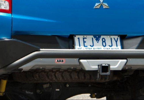 ARB PARAURTI POSTERIORE PER MITSUBISHI L200 TRITON DAL 2015 IN POI