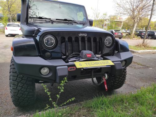 PORTA TARGA BRANDEGGIABILE PER PARAURTI ANTERIORE