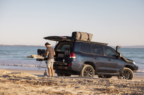 ARB CUCINA SCORREVOLE PICCOLA COMPLETA DI CASSETTO, LAVELLO E PIANO COTTURA