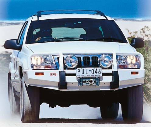ARB PARAURTI GRAND CHEROKEE WJ PER USO AGONISTICO