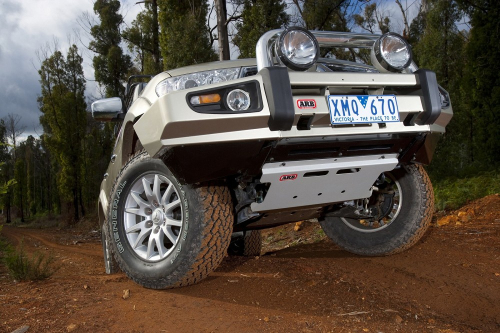 ARB KIT PROTEZIONE IN FERRO MITSUBISHI L 200 DAL 2006 IN POI