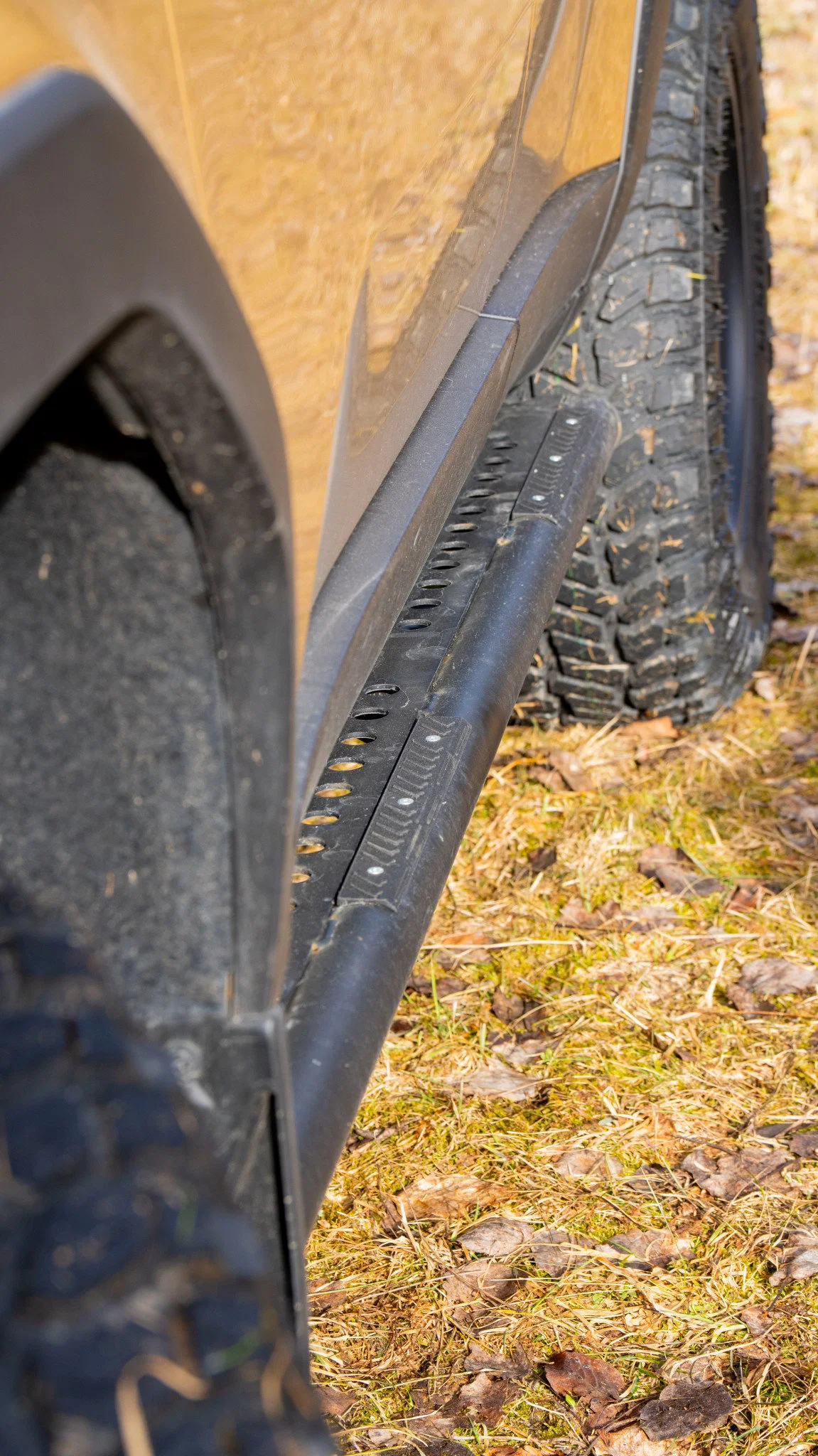 PEDANE SOTTOPORTA TOYOTA LANDCRUISER J250
